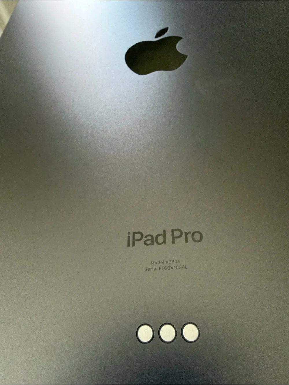 Apple iPad Pro 11inch  (512 GB) (WiFi Only) - with Apple ipad Case